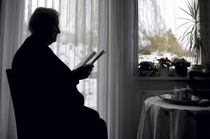 Pleietrengende over 67 år må også få rett til brukerstyrt hjelp, mener Høyre. (Foto: Frank May, NTB scanpix/ANB)